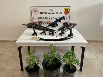 Serik'te silah kaçakçılığı operasyonu