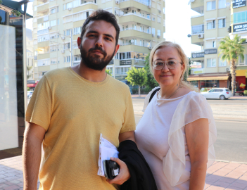 ABD'de okuyan kızına gönderdiği para kayboldu