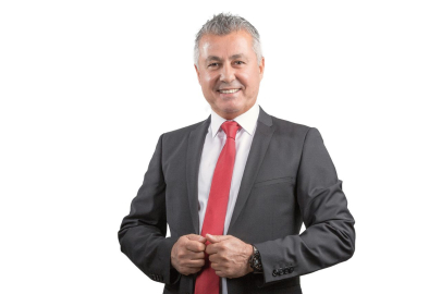 Eski Manavgat Belediye Başkanı Şükrü Sözen, yurt dışına çıkmak isterken gözaltına alındı