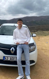 Afyonkarahisar'da otomobil köprü bariyerine çarptı: 1 ölü, 3 yaralı