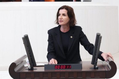 Coşar; “Toplumun Beklentilerini Karşılamayan Yargı Paketi”