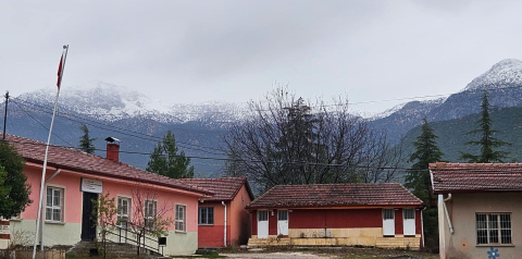 Kestel Dağı'na ilk kar düştü