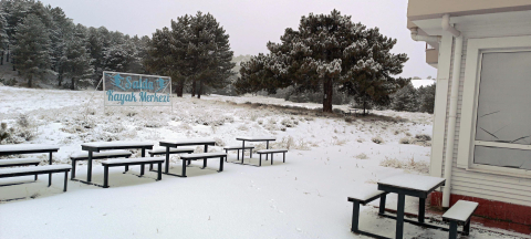 Salda'ya mevsimin ilk karı yağdı