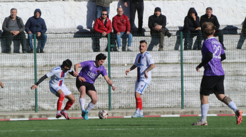 Burdur'daki Gazi Atatürk Stadyumu sportif faaliyetlere kapılarını kapattı