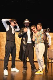 'Salaklar Sofrası' güldürdü