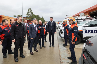 Vali Aktaş AFAD'ı ziyaret etti