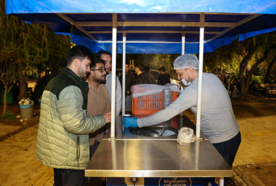 Üniversite öğrencilerine sınav haftası boyunca sıcak çorba ikramı