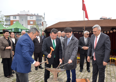 Serik'te nevruz kutlandı