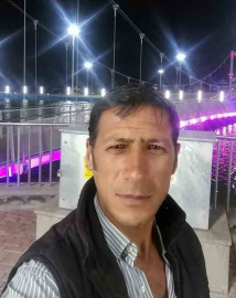 Kamyon şarampole devrildi: 1 ölü, 1 yaralı