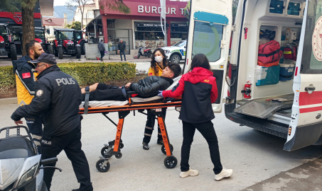 Devrilen motosikletin sürücüsü yaralandı