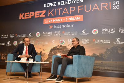 Kepez Kitap Fuarı'nda 'Yaşam Boyu Öğrenme' konuşuldu