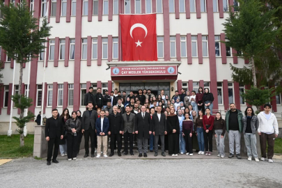 Çay MYO'da nevruz kutlandı