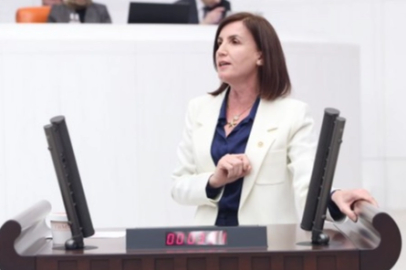 Coşar: “Antalya’da Turizmi Bekleyen Tehlike: Trafik Çilesi”