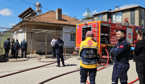 Ev yangını büyümeden söndürüldü