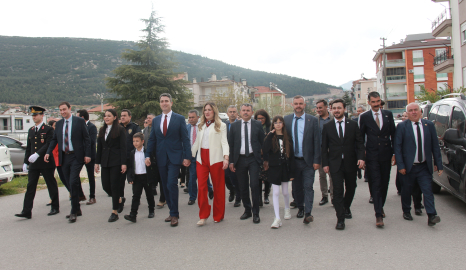 Bucak'ta 23 Nisan coşkusu