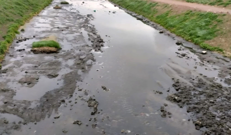 Eber Gölü'nün ana damarı kesildi