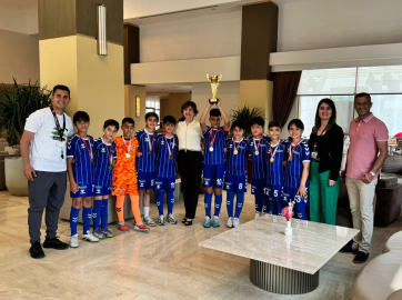 Antalya Okullar Arası Futbol Turnuvası’nda şampiyon Nesibe Aydın