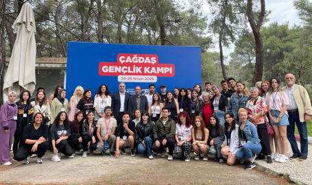 Büyükşehir’den ÇYDD’li gençlere kamp