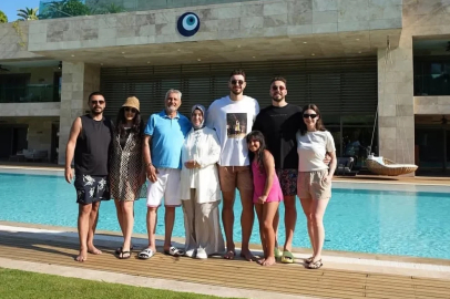Milli basketbolcu Alperen Şengün, Antalya'da tatil yaptı