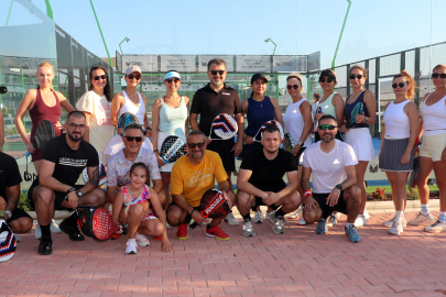 Padel turnuvasında şampiyonlar belli oldu