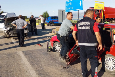 Isparta'da kaza: 1 ölü, 4 yaralı